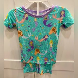 Little Sleepies Mermaids 🧜🏼‍♀️ EUC Size 12-18 Months